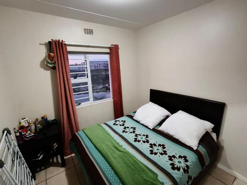 2 Bedroom Property for Sale in Highbury Western Cape